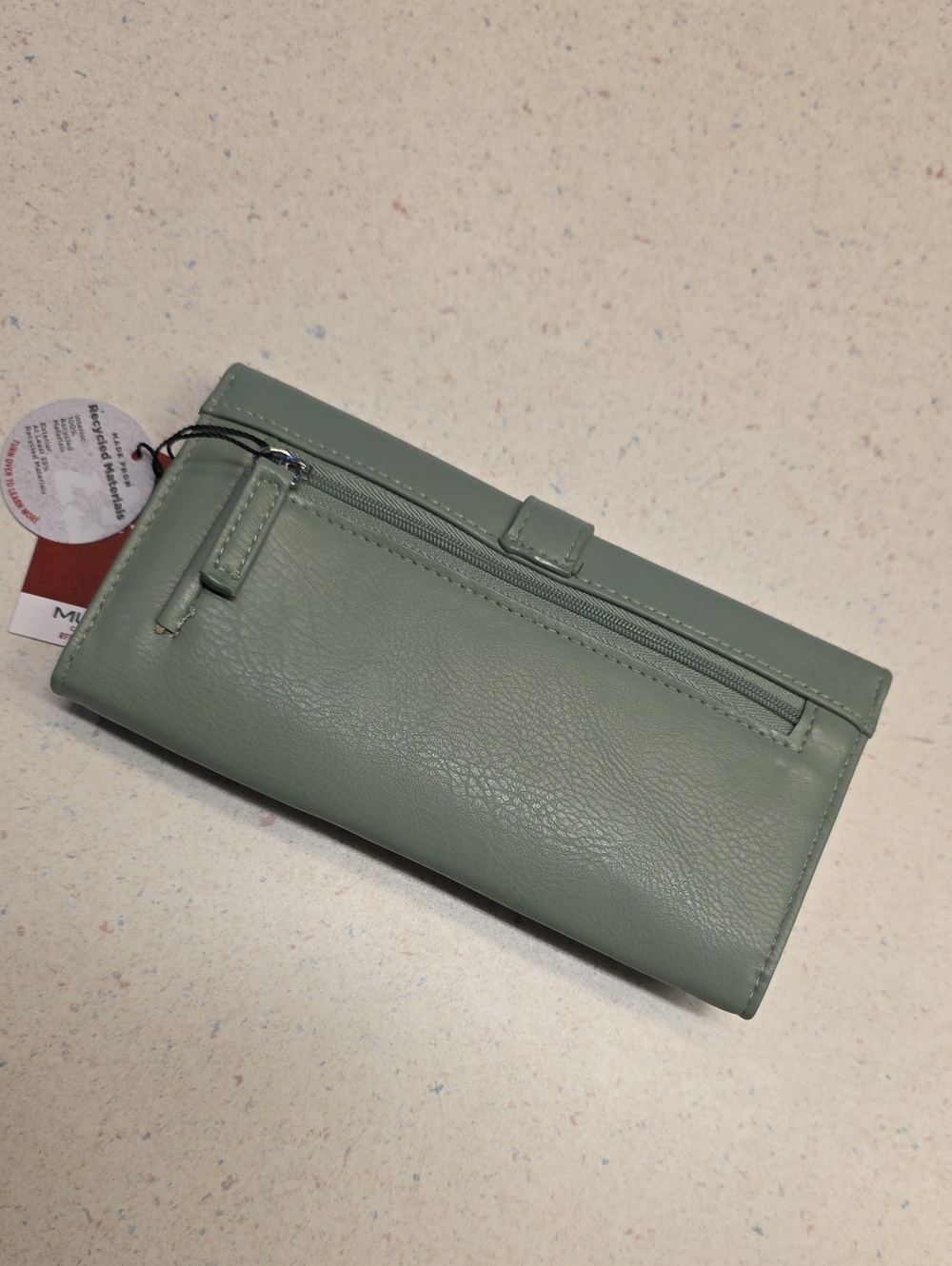 Mundi Sage Green Faux Leather Clutch Wallet RFID Protection Tri-Fold - NEW - Picture 2 of 6
